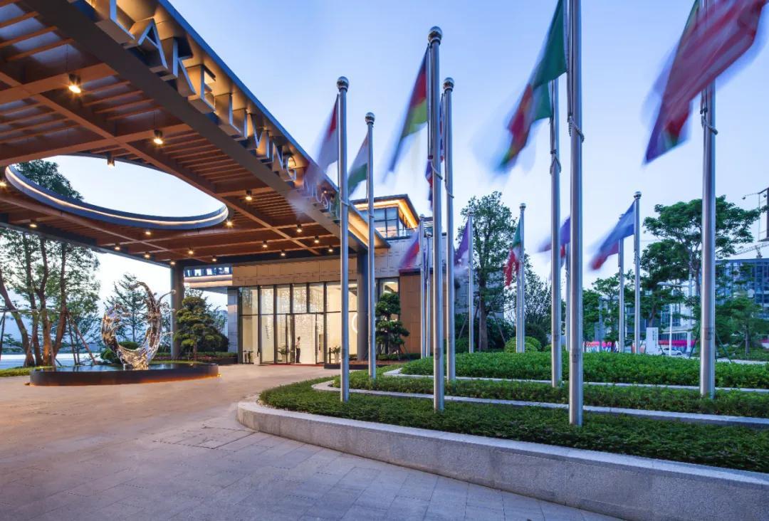 東湖小鎮(zhèn)最新動態(tài)，自然美景探索之旅輕松啟程