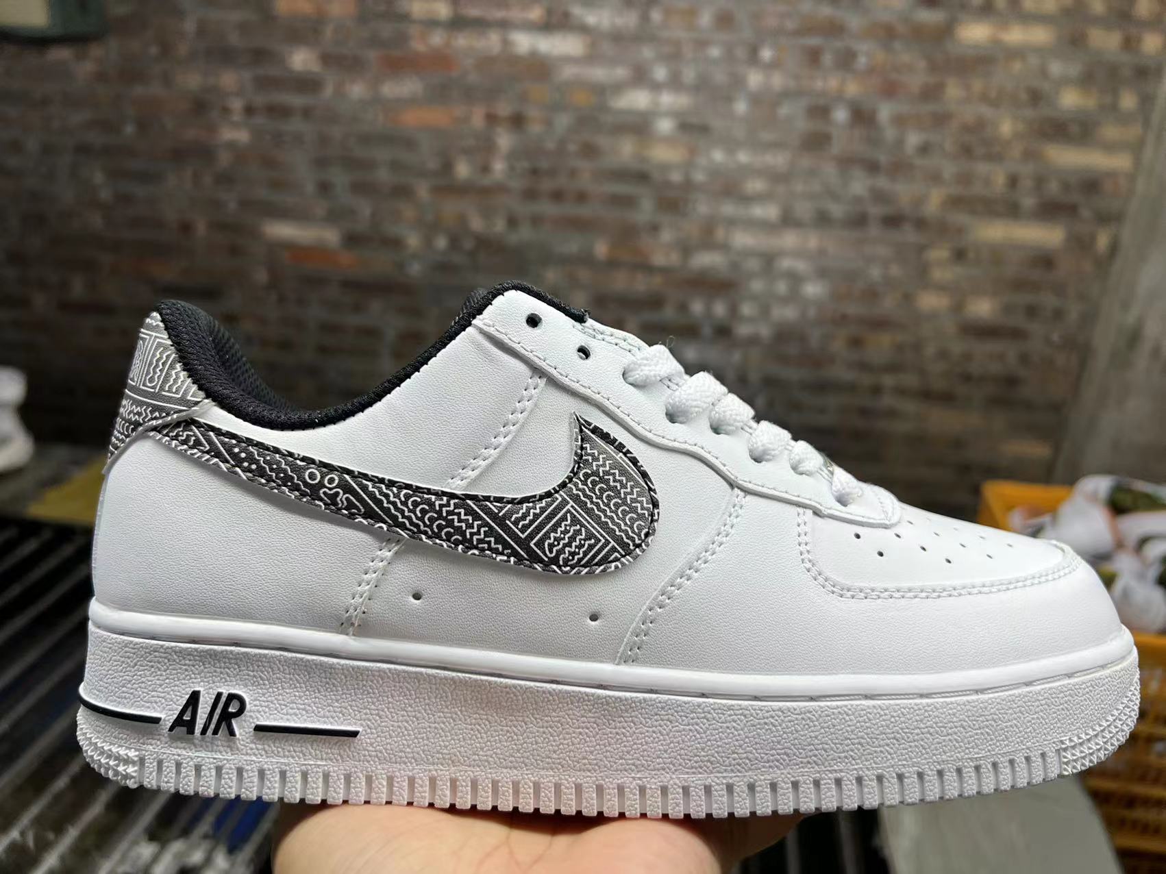 AF最新款時(shí)尚巔峰首發(fā)，引領(lǐng)潮流的巔峰之作！