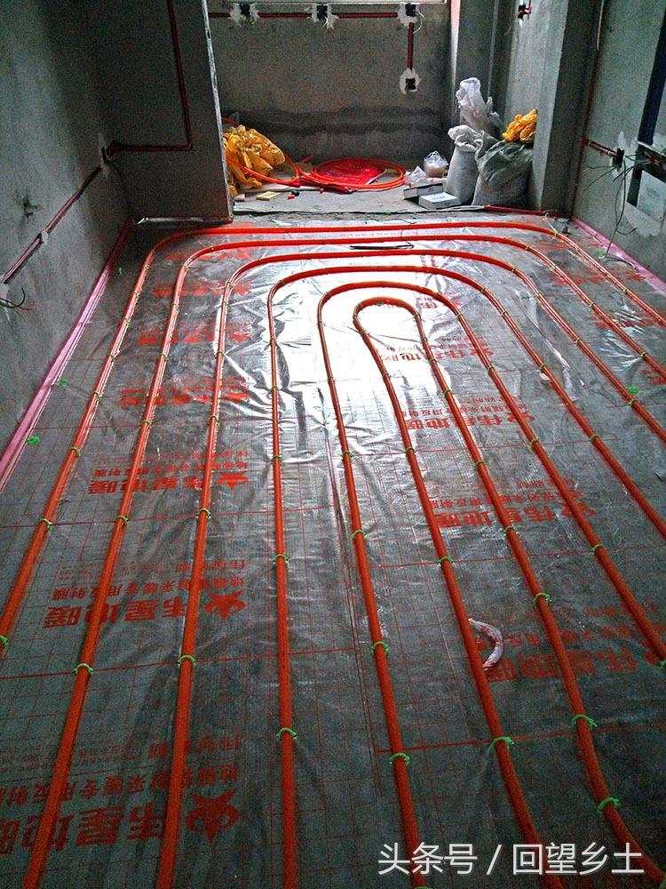 關(guān)于地暖安裝價(jià)格的觀點(diǎn)探討，全面解析裝地暖的費(fèi)用與考量因素