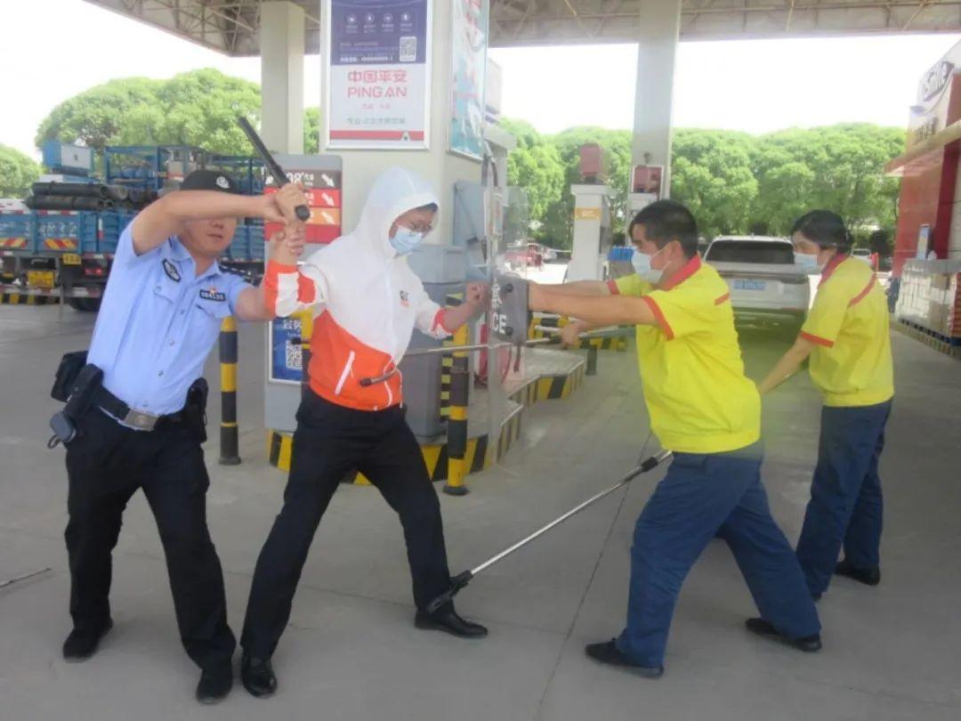 最新警用刀具，科技之光，守護(hù)安全的力量，展現(xiàn)尖端科技的力量