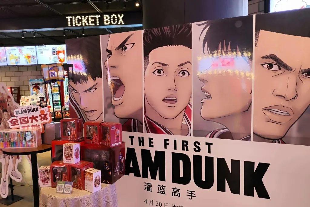 電影80后引領(lǐng)科技潮流，新一代高科技產(chǎn)品體驗之旅