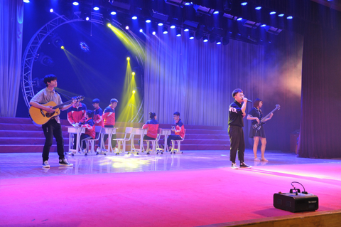 最新音樂表演節(jié)目策劃與執(zhí)行指南，從初學(xué)者到進階用戶的詳細步驟教程